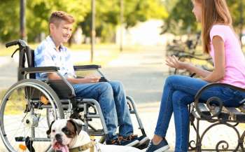 Як правильно говорити з дітьми про інвалідність: поради експертів Як правильно говорити з дітьми про інвалідність: поради експертів