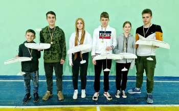Відбулися Всеукраїнські змагання учнівської молоді з авіамодельного спорту Відбулися Всеукраїнські змагання учнівської молоді з авіамодельного спорту