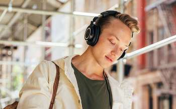 В проєкті «Вчимося вухами» з’явилося шість нових уроків