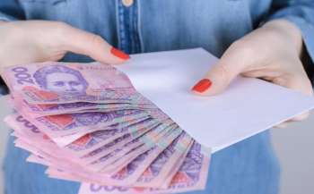 Які зарплати у викладачів технікумів?