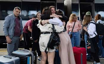 Які чинники впливають на повернення українок з дітьми із-за кордону: результати дослідження