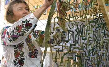 На своєму місці: історії творчих волонтерів На своєму місці: історії творчих волонтерів