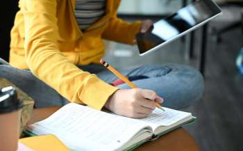 У МОН наголошують щодо необхідності переведення шкіл в дистанційний формат навчання