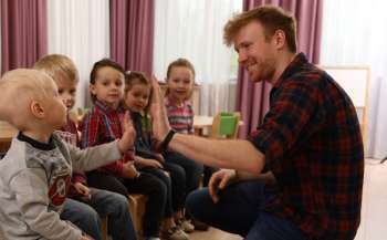 В Верховній Раді пропонують звільнити від мобілізації вихователів в дитячих садках