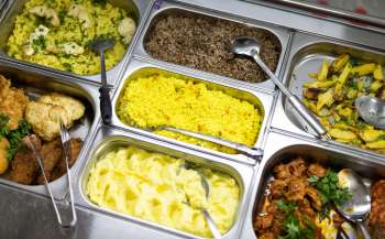 Що відбувається зараз з харчуванням учнів у школах