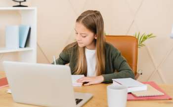 Освіта в умовах воєнного стану: учасників освітнього процесу запрошують долучитися до дискусії