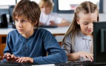 Поради для батьків щодо безпеки дітей онлайн