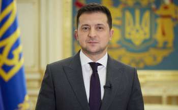Президент Украины выступил за возвращение детей в офлайн-обучение