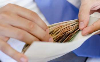 Преміювання вчителів: юридичне роз’яснення