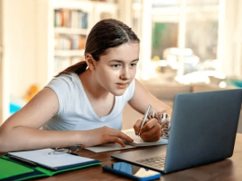 Учеников 1-11 классов приглашают в летнее онлайн-когда SchoolToGo