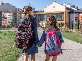 Порядок зарахування дітей до шкіл після повернення в Україну: рекомендації МОН