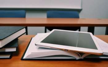 МОН разработало законопроект «О внесении изменений в Положение об электронном учебнике»