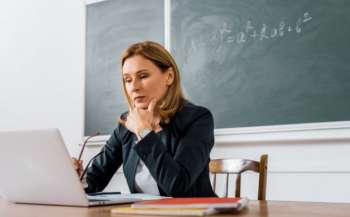 МОН: учитель может получить квалификацию после неформального образования